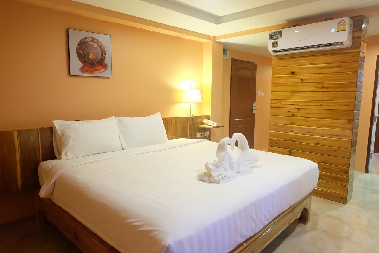 Borai Resort Bo Rai Esterno foto