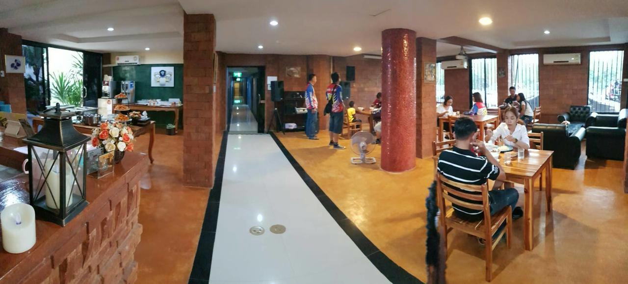 Borai Resort Bo Rai Esterno foto